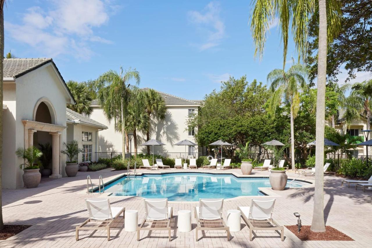 Stunning Centrally Located Apartments At New River Cove In South Florida Fort Lauderdale Exterior photo